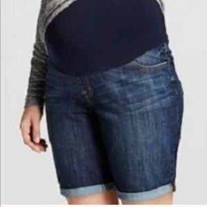 Liz Lange Maternity Shorts